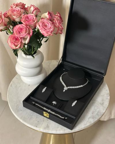 طقم اكسسوار  A944