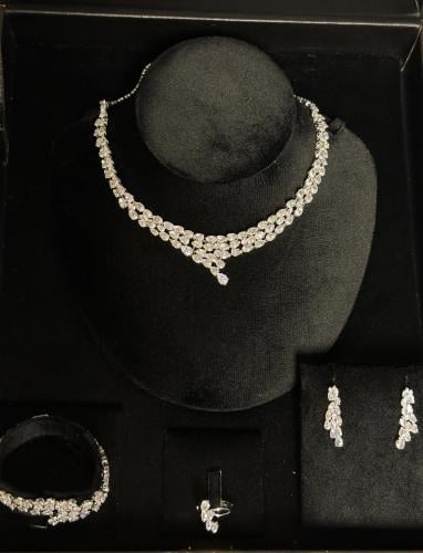 طقم اكسسوار  A1317