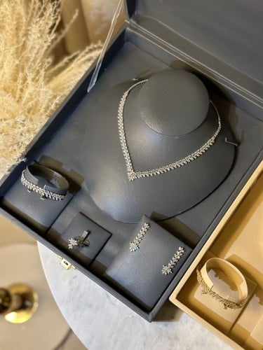 طقم اكسسوار  ( 2 لونين) A476