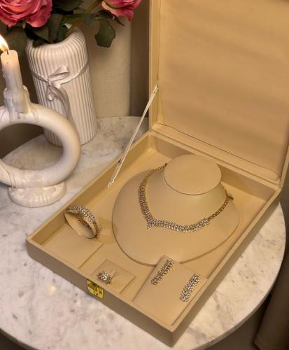 طقم اكسسوار  A696