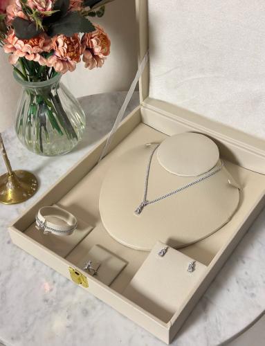 طقم اكسسوار   A1267