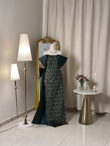 6466 -فستان أخضر زمردي فاخر