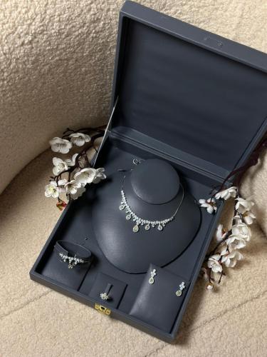 طقم اكسسوار  ( 5 الوان) A594