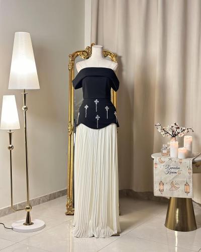 5580 -فستان أنيق بتصميم أنثوي فاخر (لونين)