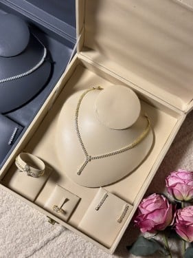 طقم اكسسوار  ( 2 لونين) A491