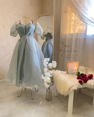 فستان سهرة ميدي تيفاني 1895