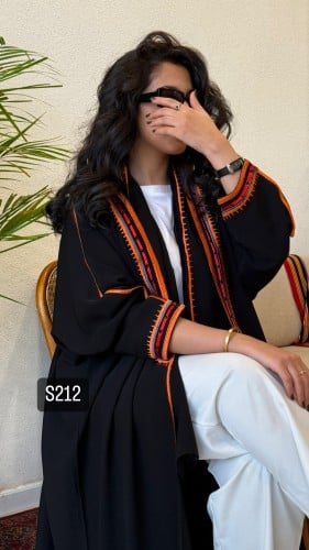 عباية كريب بلقيس تطريز يدوي قصة نص بشت