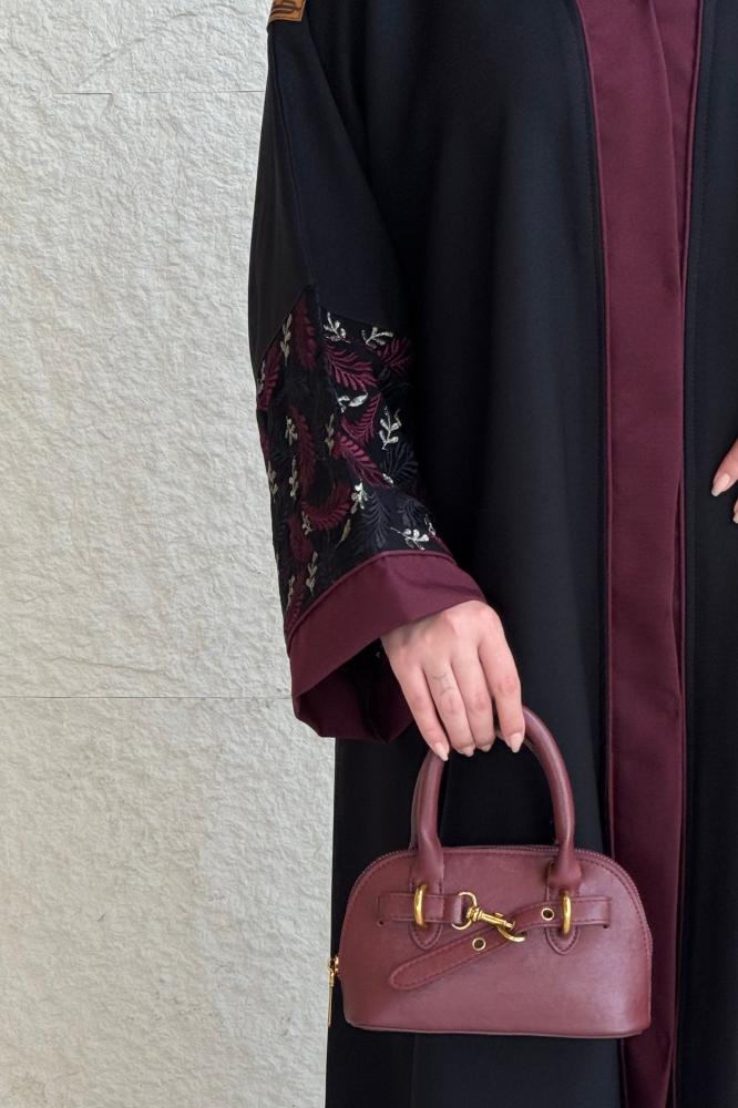 عبايات كلوش فخمه