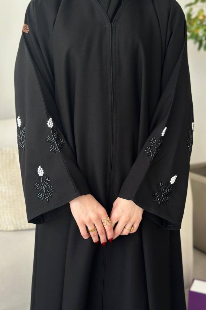 عبايات مخفضة