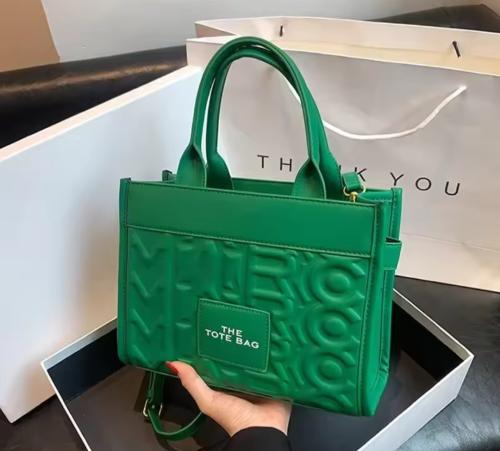 حقيبة جاكو the tote bag