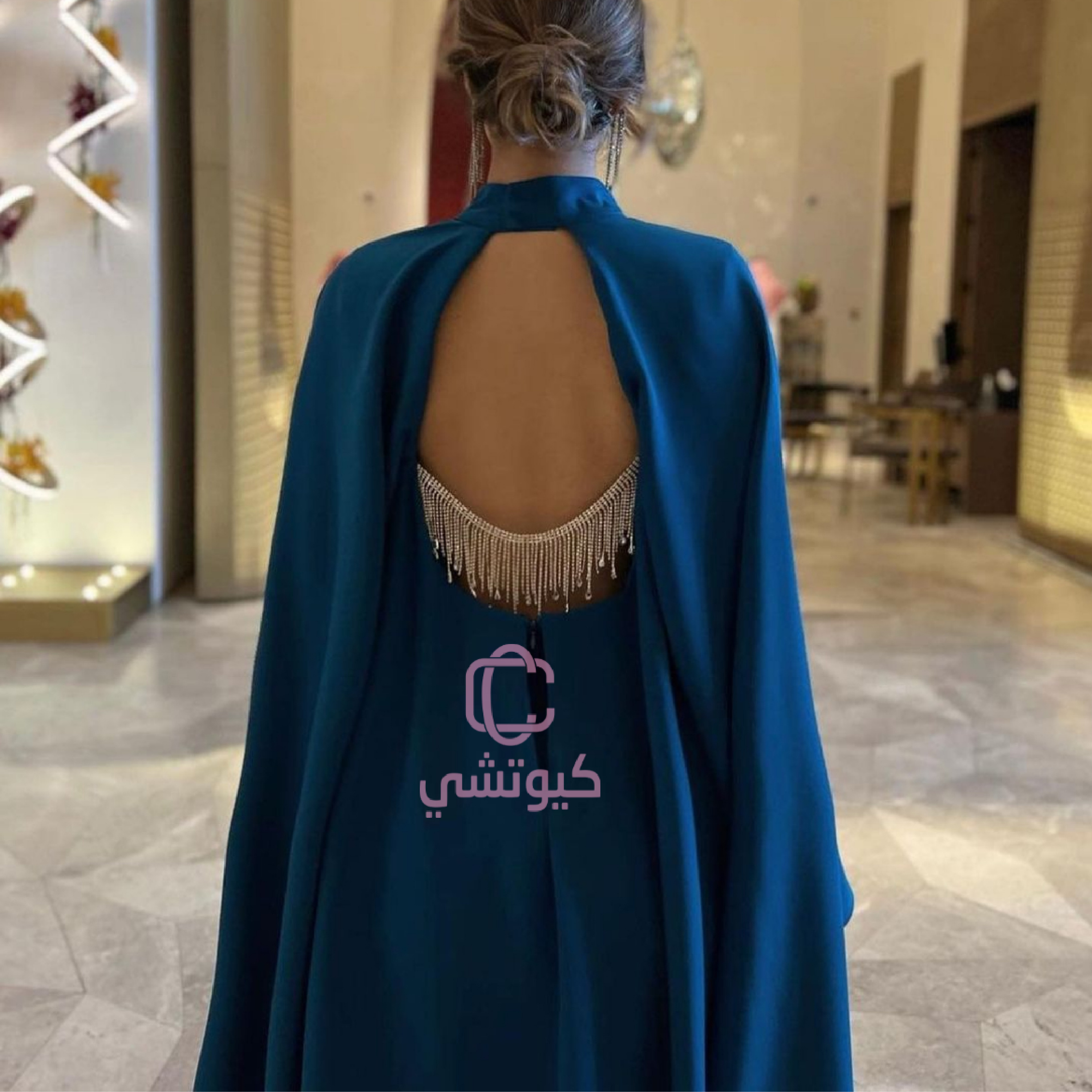 فستان بترولي غامق