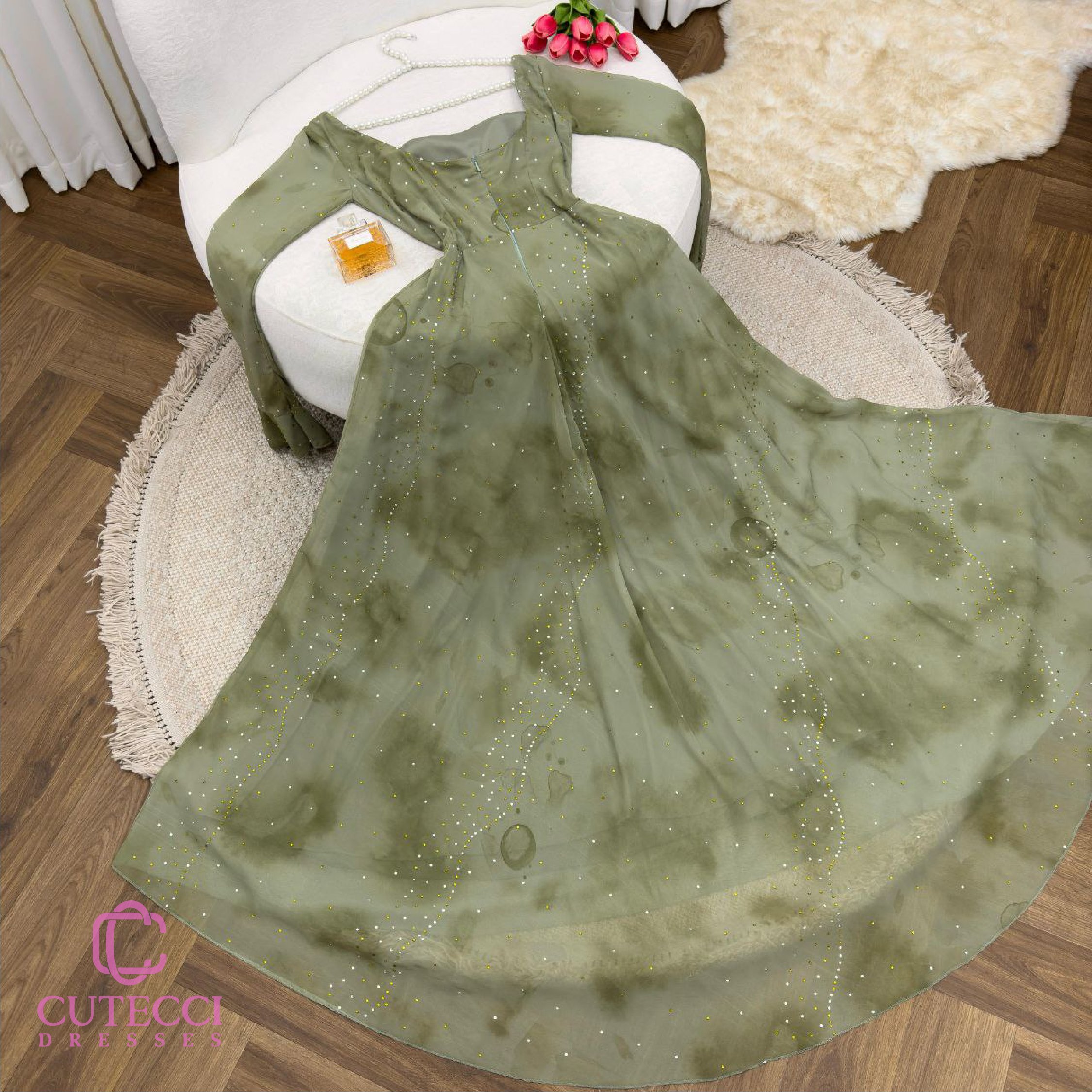 فستان سهرة زيتوني مرصع فصوص فخم أنيق للسهرات