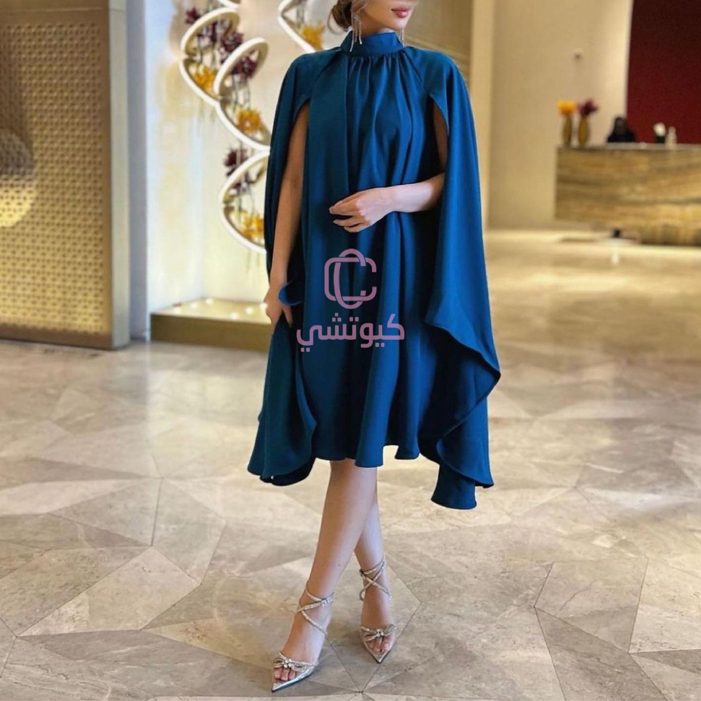 فستان بترولي غامق
