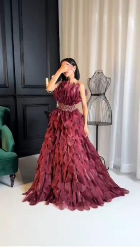 فستان سهرة كشخة من كيوتشي