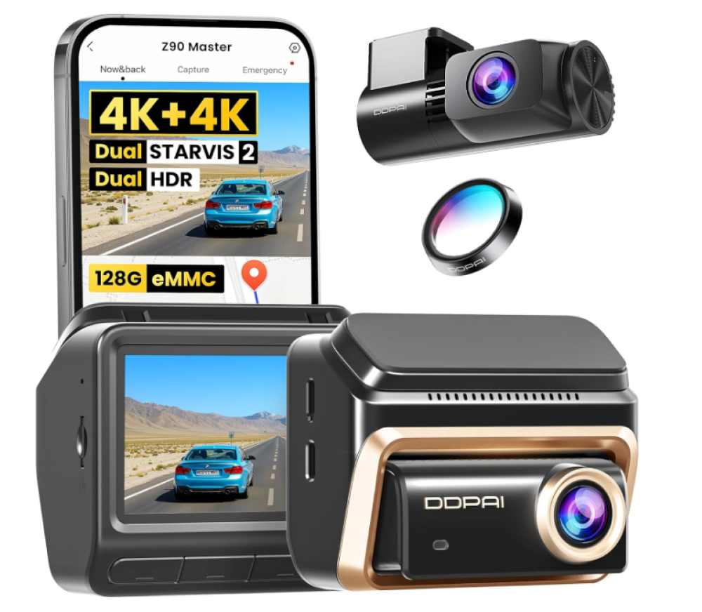 صورة توضح أفضل داش كام السعودية مثبتة داخل سيارة حديثة.