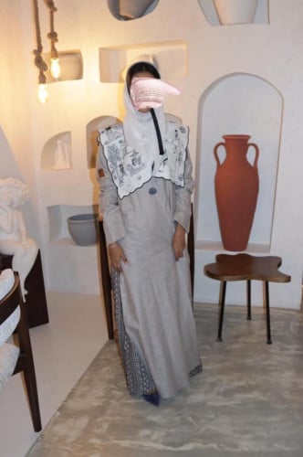 عباية Arabic toile print