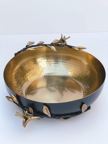 صحن مدور كبير بمسكة اغصان