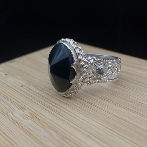 خاتم فضه موديل سلك نجراني بحجر يشم صياغة الرفاعي