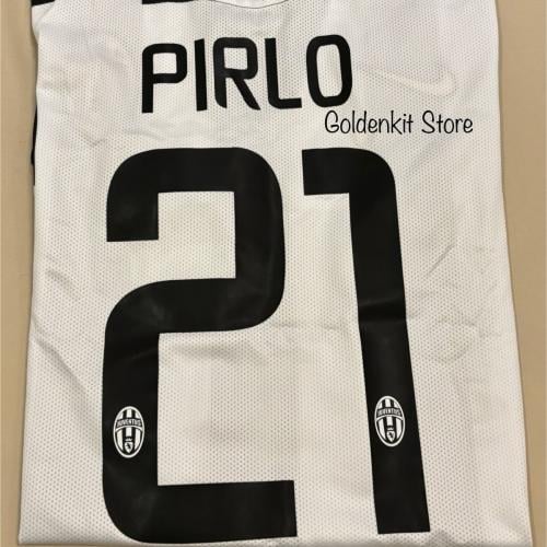 مقاس S جاهز للتسليم الفوري - تيشيرت كلاسيك (تاريخي) يوفنتوس 14/15 (Pirlo-21)