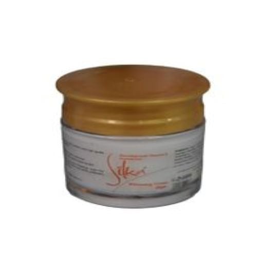 Silka whitening cream rich in vitamin e
