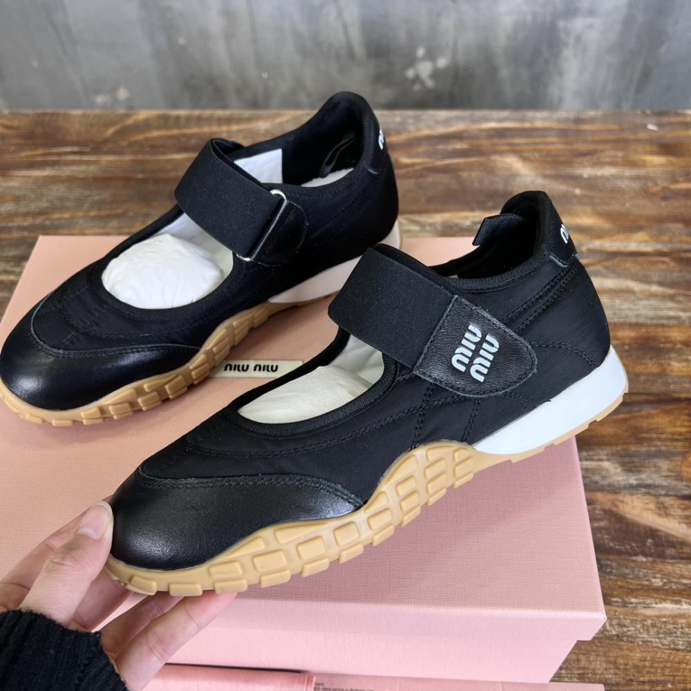 直営店に限定 and fabric technical Tire Miu Miu suede متجر - ballerinas シャツ/ブラウス(半袖/袖なし)