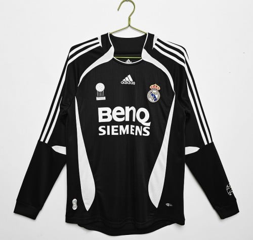 Long sleeves: Real Madrid's second guest in the 20...