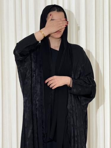 عباية حرير جاكار