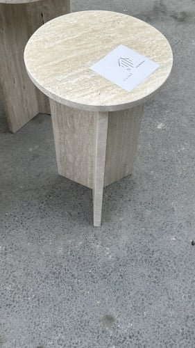 طاولة خدمة