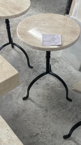 طاولة خدمة حديد وترافنتينو