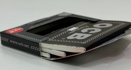 300 ورقة ocb ابيض خفيف