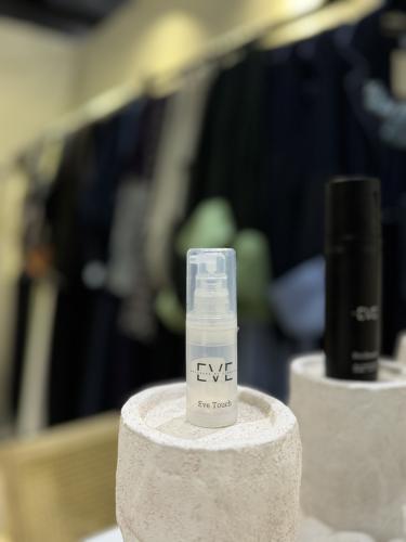 Eve touch