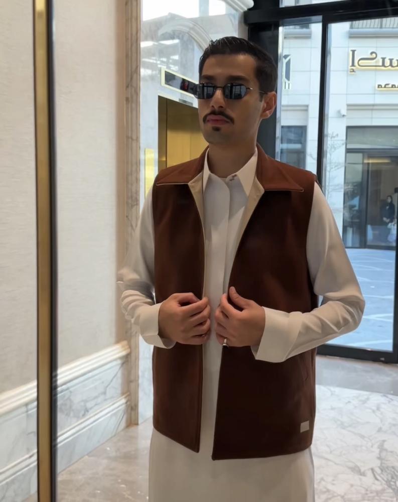 سديري رجالي دبل فيس لون جملي مع بيج