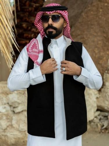 سديري يلبس جهتين جملي مع اسود