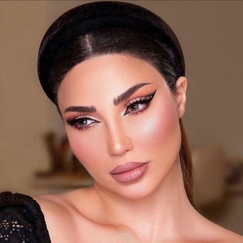 عدسات بيلا دايموند ALMOND GRAY للزينة