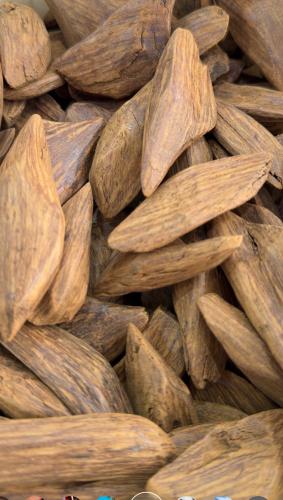 الفخامه عود الضيوف اشتر أوقية ونص أوقية هدية