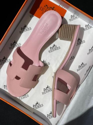 ✨超美品✨LOUIS VUITTON ブロッシュ スウィート　チャーム ブローチ ✨超美品✨LOUIS VUITTON ブロッシュ スウィート チャーム