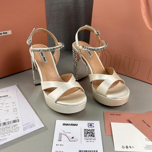 ✨超美品✨LOUIS VUITTON ブロッシュ スウィート　チャーム ブローチ Брошь louis vuitton - Купить в интернет магазине WildBerries.ru