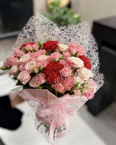 Naya bouquet