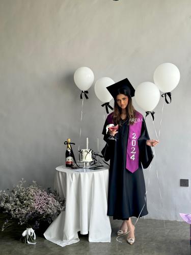 طقم عباية تخرج أسود