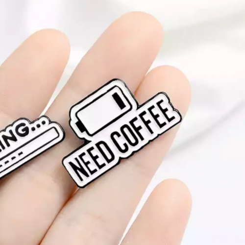 دبوس احتاج قهوة