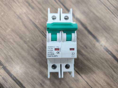 يوسفل DC Breaker 2P 500V 40A