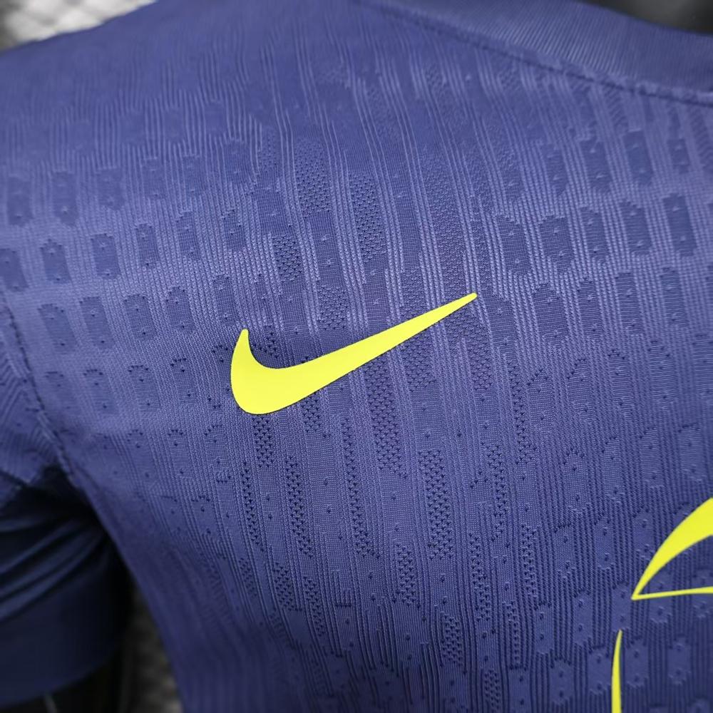 تيشيرت اتلتيكو مدريد 2026 نسخة اللاعب