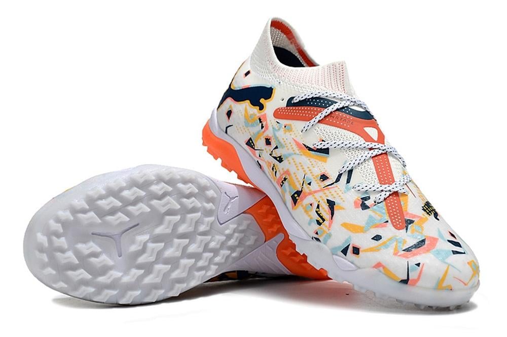 بوت بوما Puma Future 7 Ultimate TF الأبيض