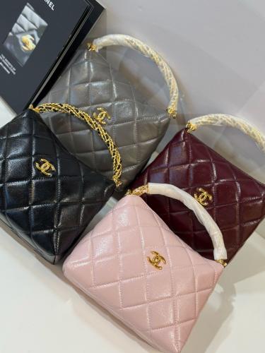 CHANEL BAG 18CM