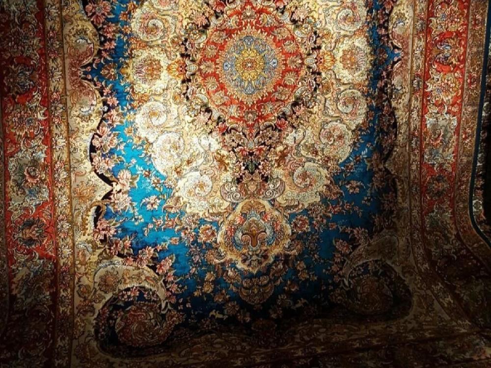 لماذا السجاد الإيراني غالي الثمن ؟
