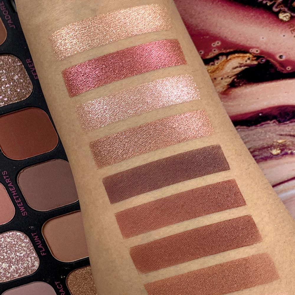 ريفليوشن باليت ظلال العيون فوريفير فلاوليس اليور 18 لون FOREVER FLAWLESS ALLURE