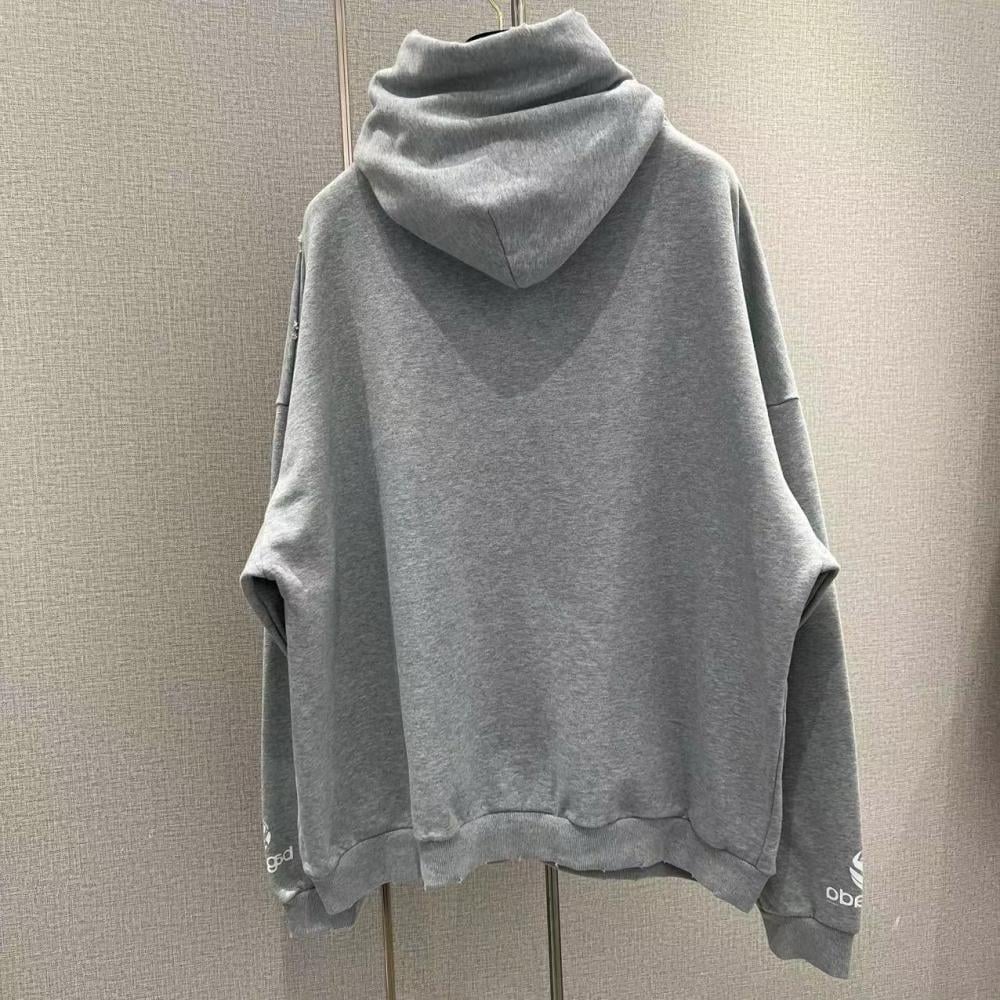 BALENCIAGA