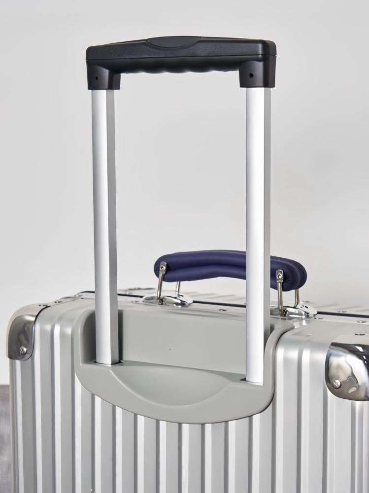 RIMOWA