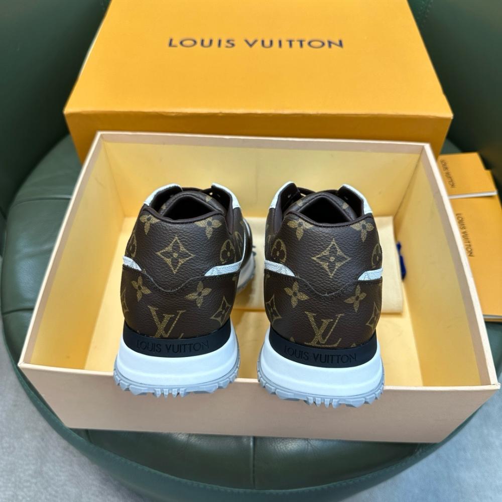 LOUIS VUIITON