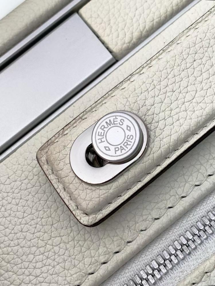 HERMES